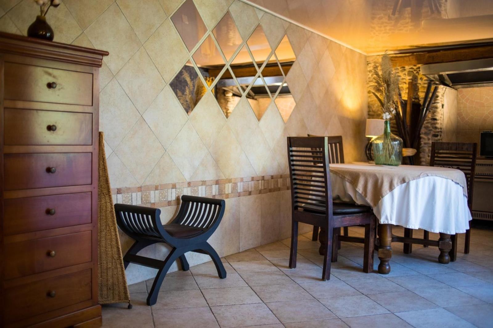In Provence Hotel - Experience Atypique Venelles Exterior foto
