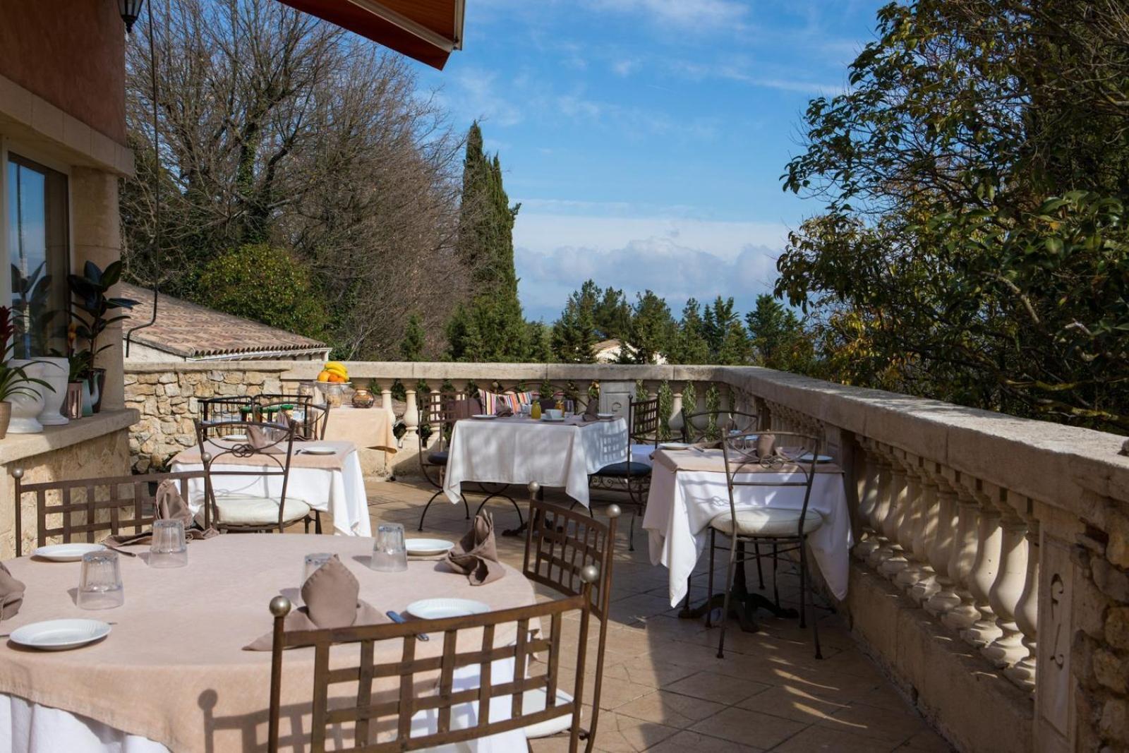 In Provence Hotel - Experience Atypique Venelles Exterior foto